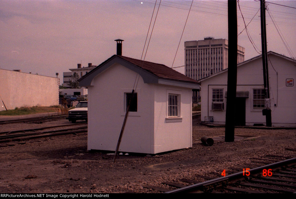 Seaboard System south yard buildings